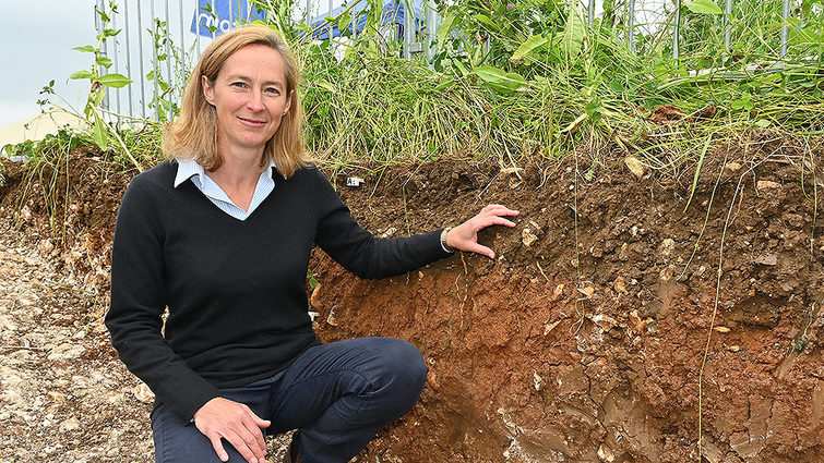 Belinda Bailey soil pit