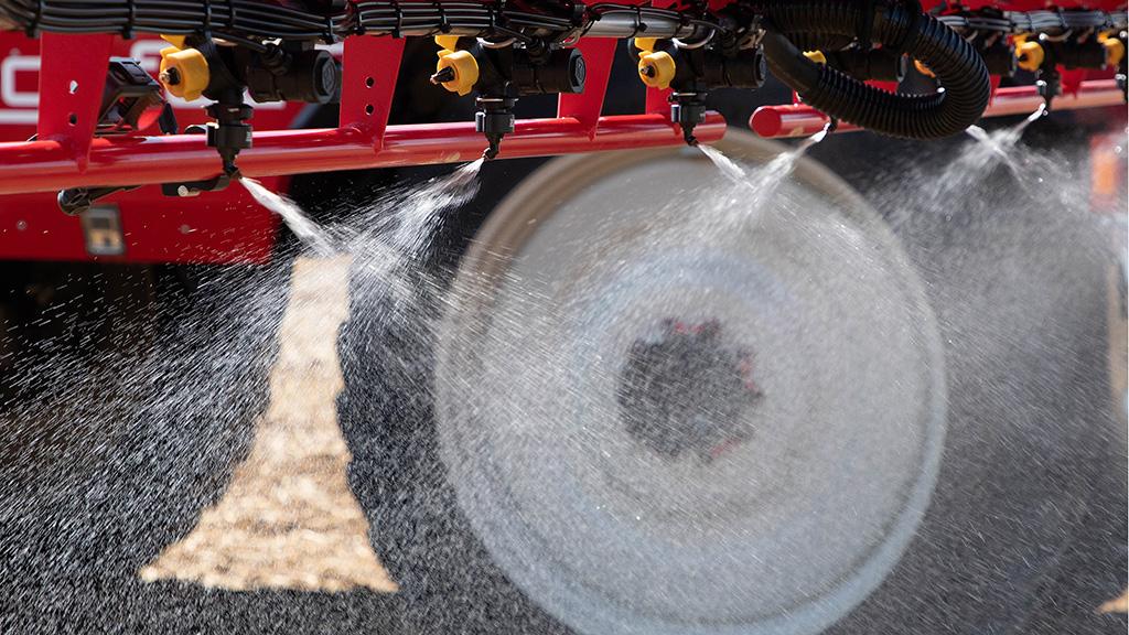 3D ninety nozzles improve spray coverage throughout potato crops
